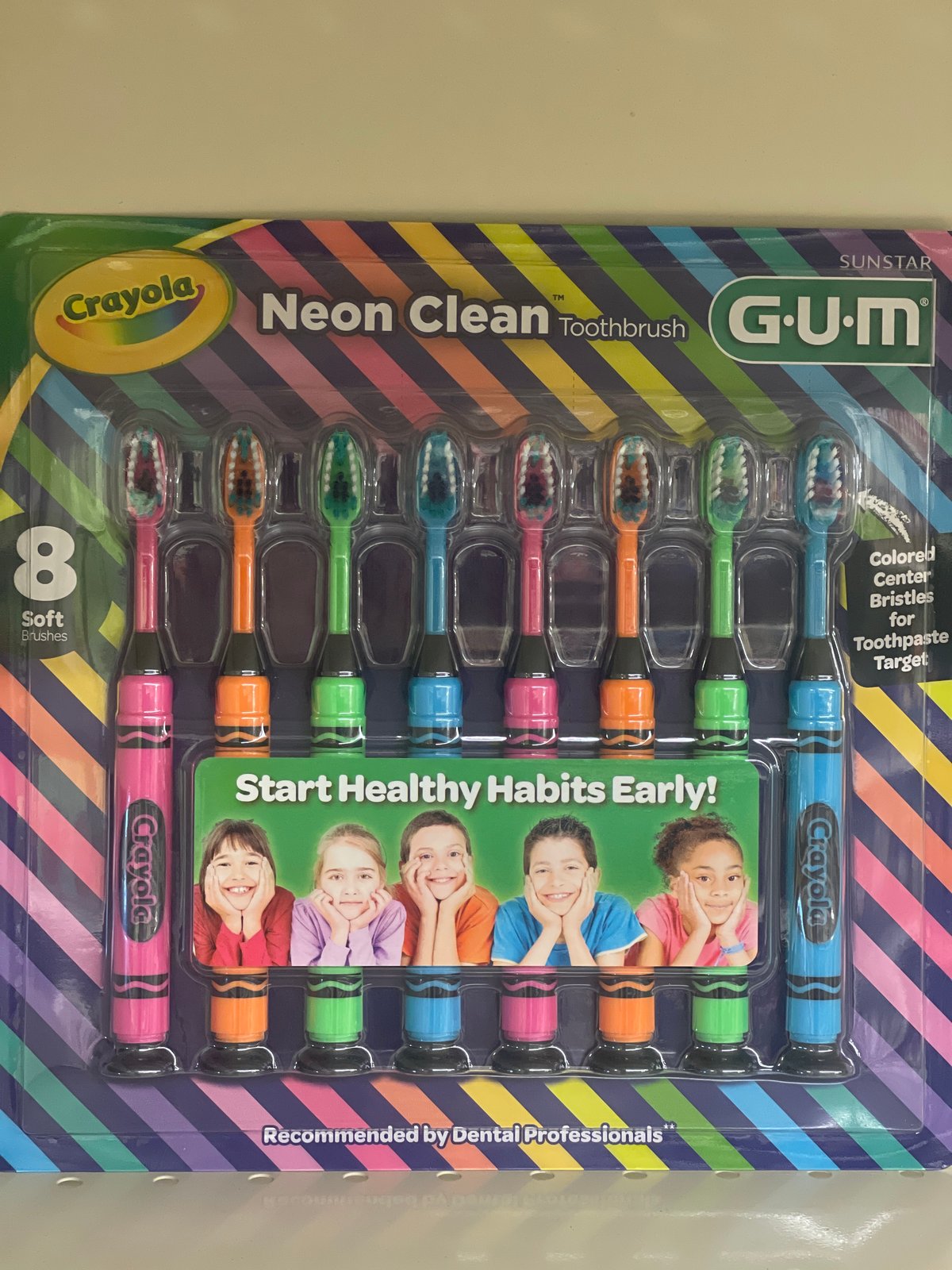 Neon clean toothbrush-8