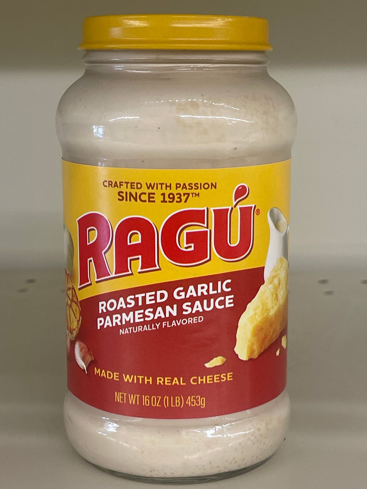 Ragu roasted garlic Parmesan sauce